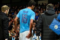 Man City dính 'bão' chấn thương, Guardiola vẫn nói không với mua sắm