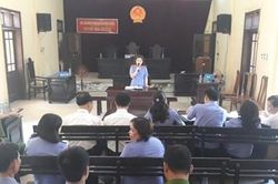 VKSND phối hợp TAND huyện Nghi Xuân xét xử rút kinh nghiệm theo cụm vụ án 'Cố ý gây thương tích'