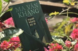 Nhà văn Ma Văn Kháng ra mắt sách đề tài hư ảo, kỳ dị
