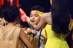 Thí sinh The Voice Kids từ hạnh phúc tới khóc nức nở vì sai sót của MC