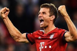 Bayern Munich lên tiếng về tin đồn Mueller sang MU