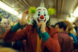 Vượt mốc 800 triệu USD, 'Joker' là phim 17+ ăn khách nhất lịch sử