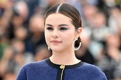 Selena Gomez đã rất cô đơn trong 2 năm qua