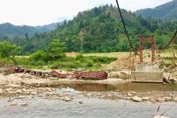 Đầu tháng 11 sẽ khởi công xây dựng cầu treo Khe Cóc, xã Nậm Tha