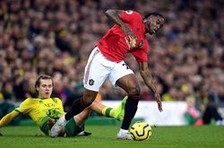 Trực tiếp Norwich vs MU vòng 10 Ngoại Hạng Anh