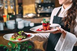 Hé lộ bí mật các nhà hàng thường che giấu
