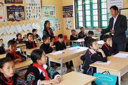 'Giờ tôi đã biết cách dạy tiếng Việt cho trẻ em dân tộc thiểu số'