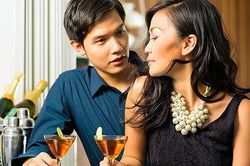 Bà chủ hồi xuân và cái kết đắng ngắt vì qua mặt chồng để 'bao tình phi công trẻ'