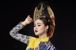 Lộ diện quốc phục của Á hậu Tường San tại Hoa hậu Quốc tế 2019