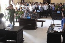 VKSND phối hợp tổ chức phiên tòa hình sự rút kinh nghiệm