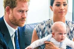 Kế hoạch đưa con trai rời khỏi hoàng gia Anh của Công nương Meghan Markle và Hoàng tử Harry