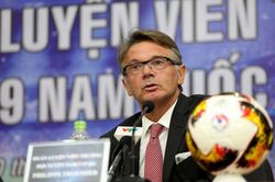 Tầm nhìn bóng đá của HLV Philippe Troussier khi được VFF giao trọng trách