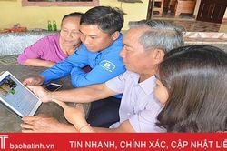 Hơn 70 tuổi, cụ ông Hà Tĩnh vẫn 'lướt' facebook để làm dân vận khéo
