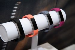 Google muốn thâu tóm nhà sản xuất thiết bị đeo nổi tiếng Fitbit