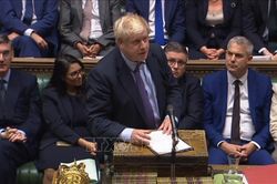 Thủ tướng Anh kêu gọi EU không tiếp tục trì hoãn Brexit