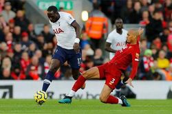 Henderson: 'Fabinho là tiền vệ phòng ngự hoàn hảo'