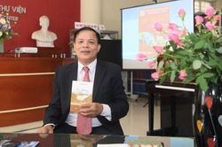 Ra mắt sách 'Nẻo đường sau mặt trận'