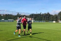 Văn Hậu sẽ đá chính cho Heerenveen đầu năm 2020?