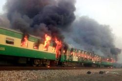 Nổ gas kinh hoàng trên tàu hỏa, gần 70 người chết thảm
