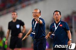 Thầy Park 'bỏ rơi' U22 Việt Nam, lấy Vàng SEA Games thế nào đây
