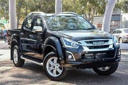 Giảm mạnh 150 triệu đồng, vì sao ô tô bán tải này vẫn ế ẩm tại Việt Nam?