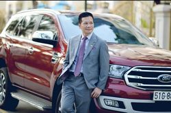 Nội soi Ford Everest - chiếc SUV 7 chỗ mà 'Shark Hưng' đã chọn