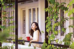 Những thông điệp thực trong thế giới ảo của Hiền Trang