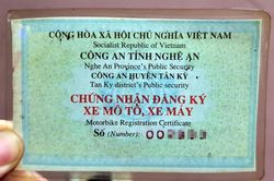 Đăng ký xe sẽ làm bằng chất liệu nhựa, có mã QR?
