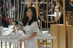 4 tháng sau ly hôn, cuộc sống của Song Joong Ki - Song Hye Kyo ra sao?