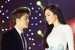 Trước khi sang Mỹ định cư, Hiền Thục song ca cùng Khánh Hoàng và không lấy cát-xê