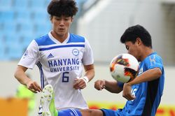 Sinh viên Hàn Quốc không muốn làm ông Park Hang-seo thất vọng