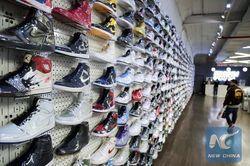 Cơn sốt Air Jordan và mối lo bong bóng giày sneaker ở Trung Quốc