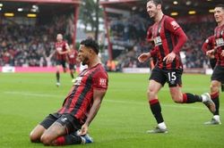 Bournemouth hạ Man United 1-0