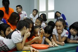 Trẻ 'khát'… phim khoa học