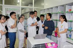 Bệnh viện Đa khoa TP Vinh: Sôi nổi 'Ngày hội 5S'