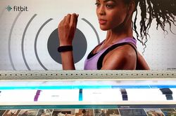 Google thâu tóm FitBit qua thương vụ 'khủng' trị giá 2,1 tỷ USD