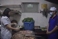 Hà Nội: Lấy hơn 3.800 mẫu thực phẩm để kiểm nghiệm, hơn 6% không đạt