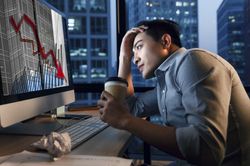 Nam giới bị trầm cảm hay tìm đến cái chết thay vì tâm sự, sẻ chia