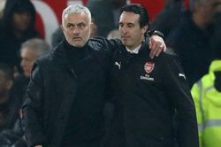 Arsenal: Mourinho ăn tối với giám đốc Sanllehi, sắp lên thay Emery