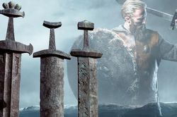 Choáng ngợp kho báu 100 thanh kiếm của người Viking