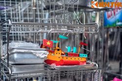 Điều khó tin về 'làng nghề' có 1-0-2 giữa phố cổ Hà Nội