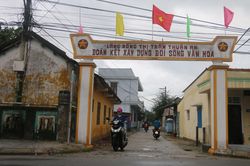 Chủ tịch UBND tỉnh Thừa Thiên Huế thăm làng Rồng