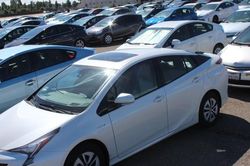 3,5 lít xăng đi 100km, ôtô siêu tiết kiệm ở Việt Nam bán không ai mua