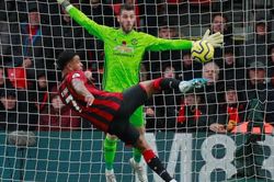 'Người cũ' Joshua King chấm dứt mạch chiến thắng của Manchester United