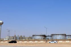 Saudi Arabia: Tập đoàn dầu khí Aramco khởi động phát hành IPO