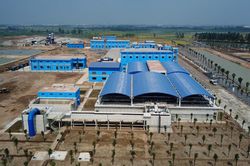 Mua nước nhà máy Sông Đuống gấp đôi Sông Đà: Ai chịu thiệt?