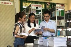 Đổi mới giáo dục lý luận chính trị: Dùng thực tiễn minh họa cho lý luận