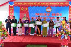 Ngày hội Đại đoàn kết toàn dân tộc tại thôn Trúc Lâm, xã Gio Quang, huyện Gio Linh