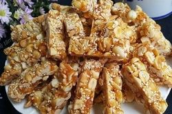 Ngồi buồn nhớ kẹo