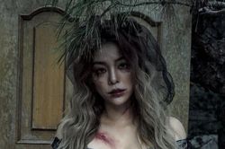 Ailee hóa cô dâu ma quái, Taeyeon đội mũ bí ngô như trẻ con